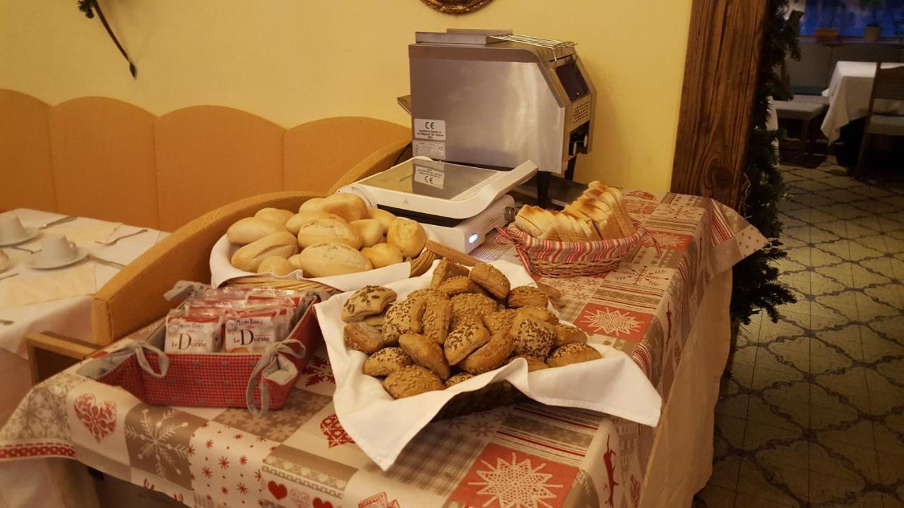 Hotel Sextnerhof Sesto Fiorentino Pokoj fotografie